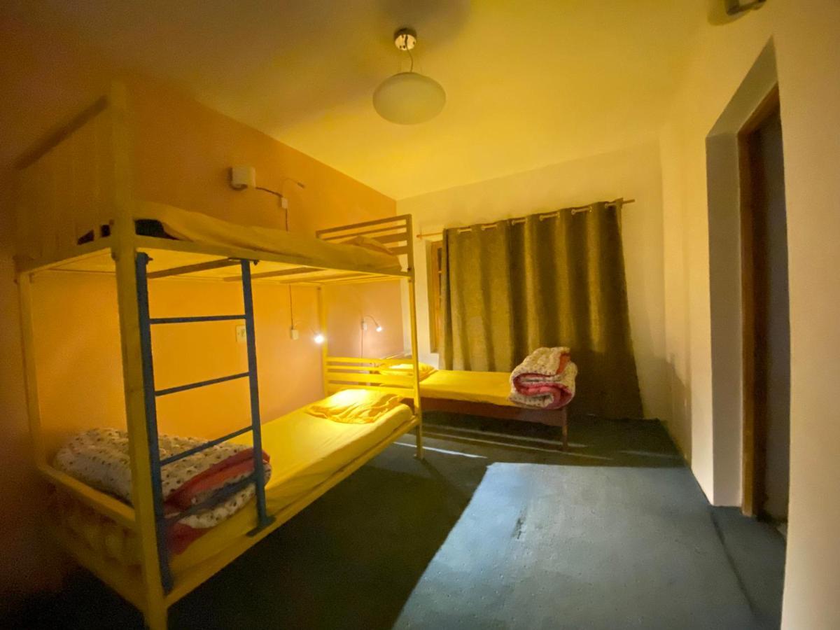 Happy Drifters Hostel Leh Ngoại thất bức ảnh
