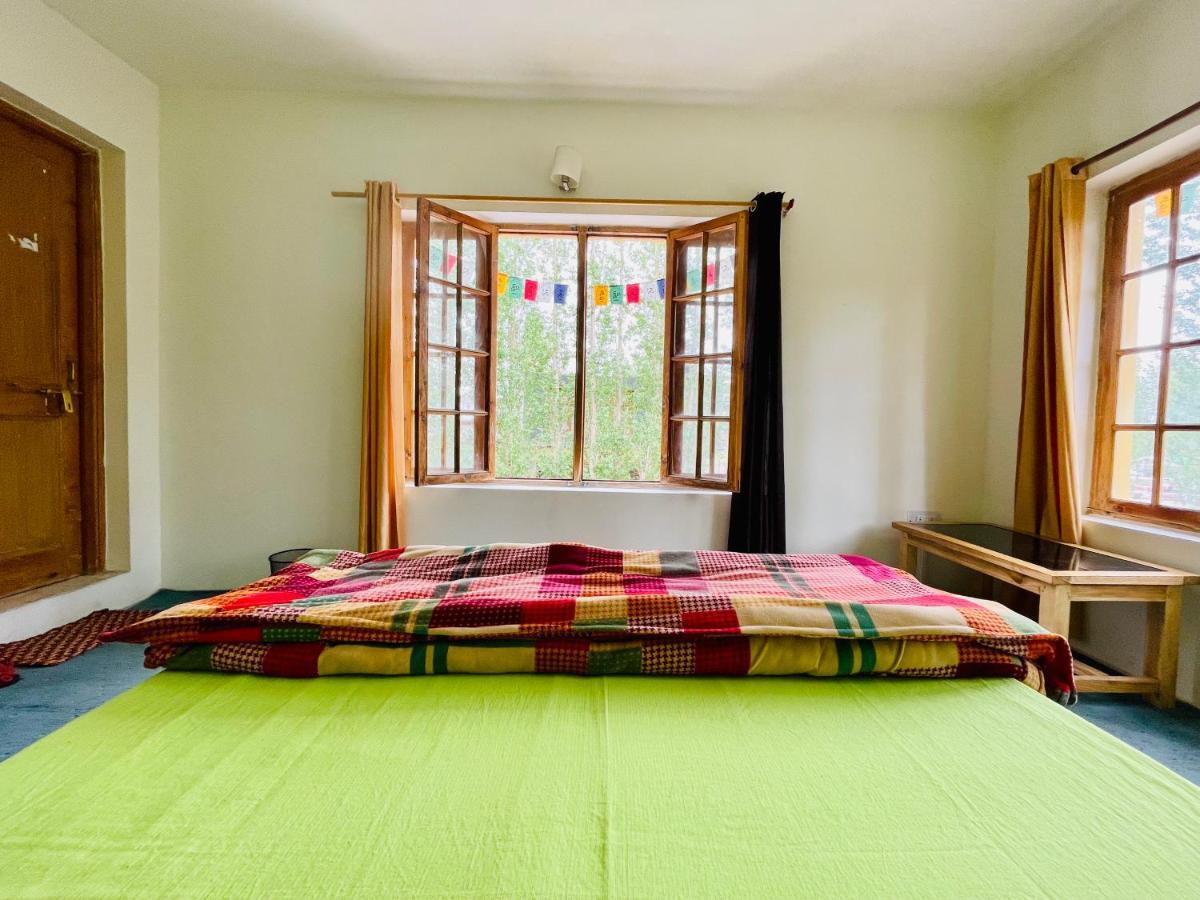 Happy Drifters Hostel Leh Ngoại thất bức ảnh
