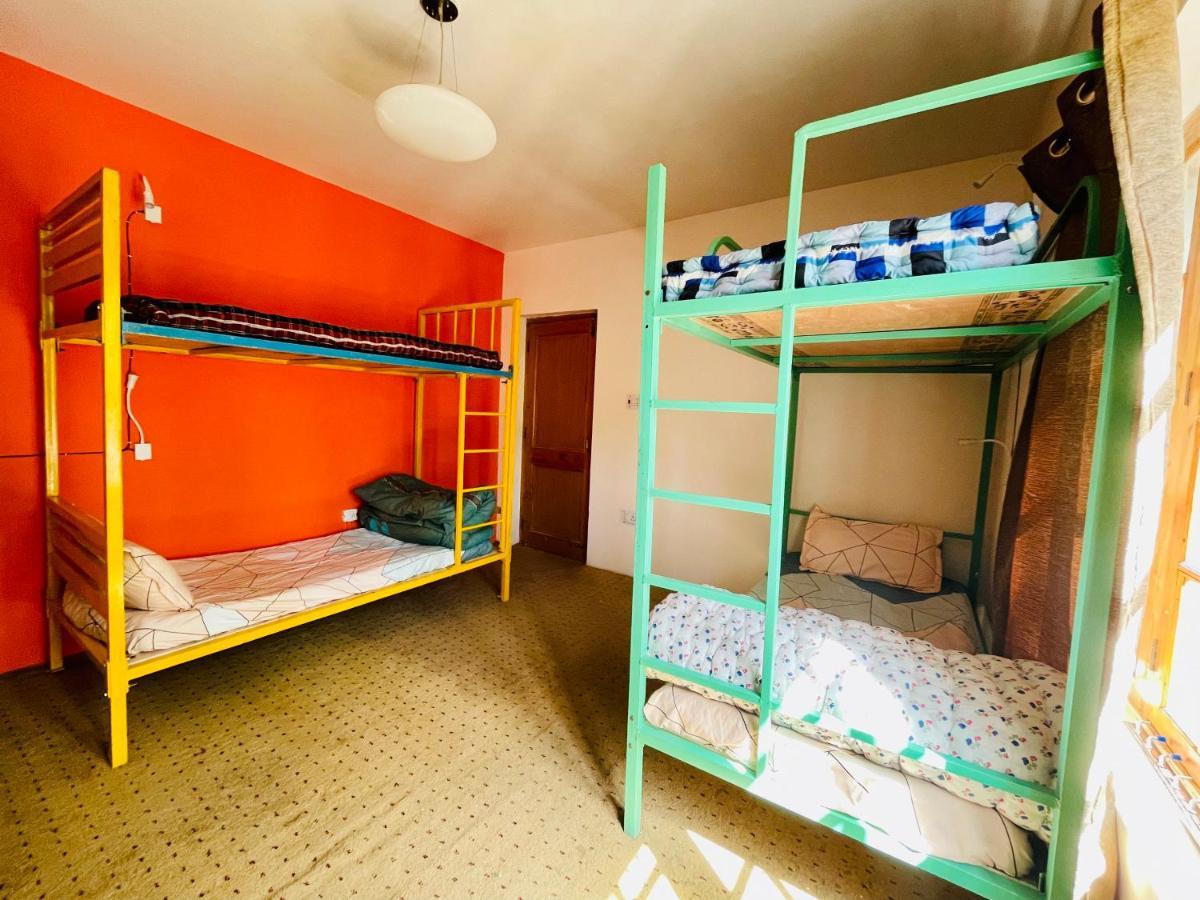 Happy Drifters Hostel Leh Ngoại thất bức ảnh